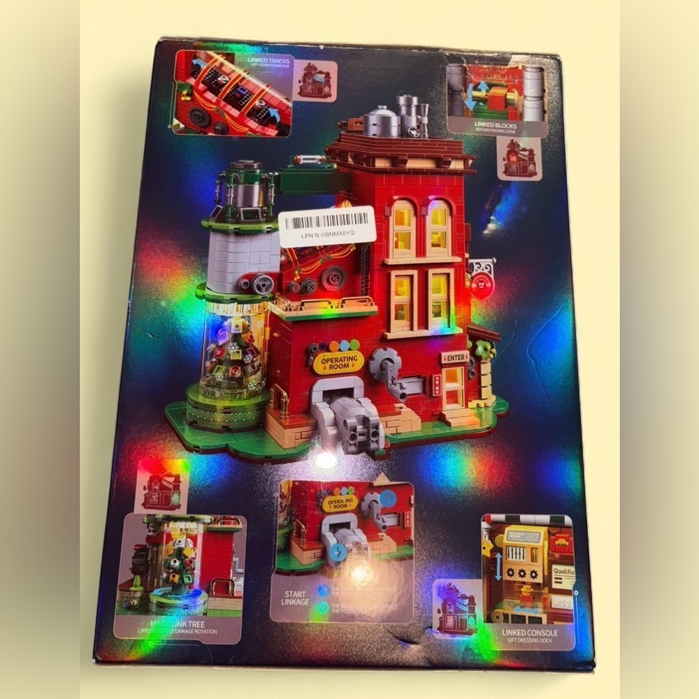 Christmas Gift Factory Building Blocks Set 2775 pcs Light-Up DIY Holiday Village - Picture 7 of 15